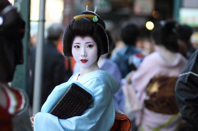Geisha là gì? Nguồn gốc về Geisha !